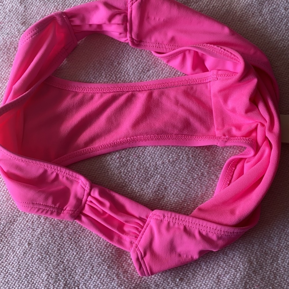Swimsuit - Picture 5 of 8